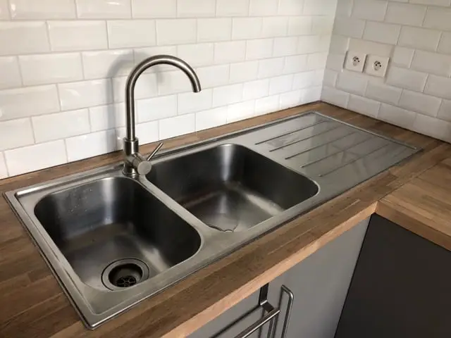 Évier en inox